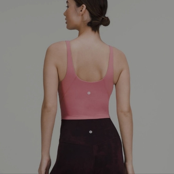 BNWT Lululemon ALIGN tank - Picture 4 of 4